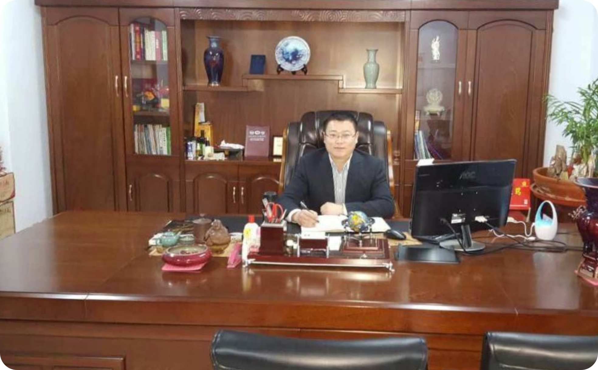<b>弗力克石油董事长新年致</b>